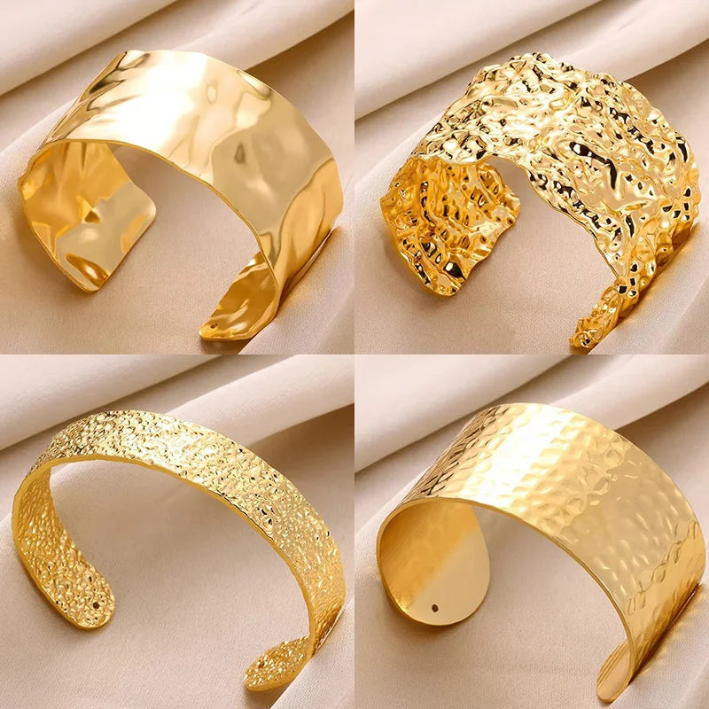 Crownline Cuff Set